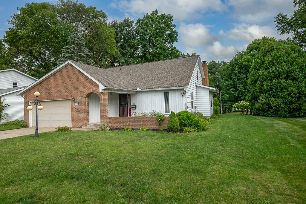 764 Sautter Drive Property Photo 2