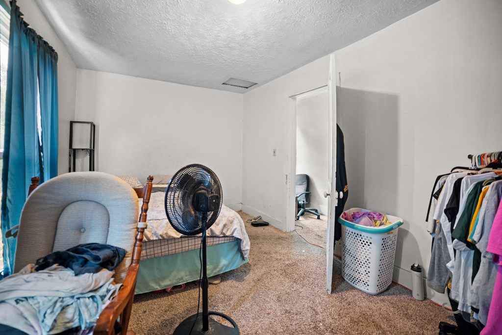 7 N Railroad Property Photo 10