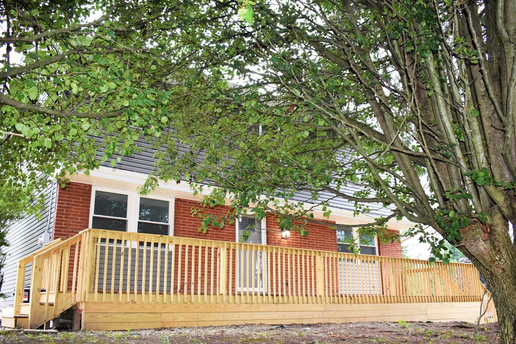 5844 State Route 152 Property Photo 3