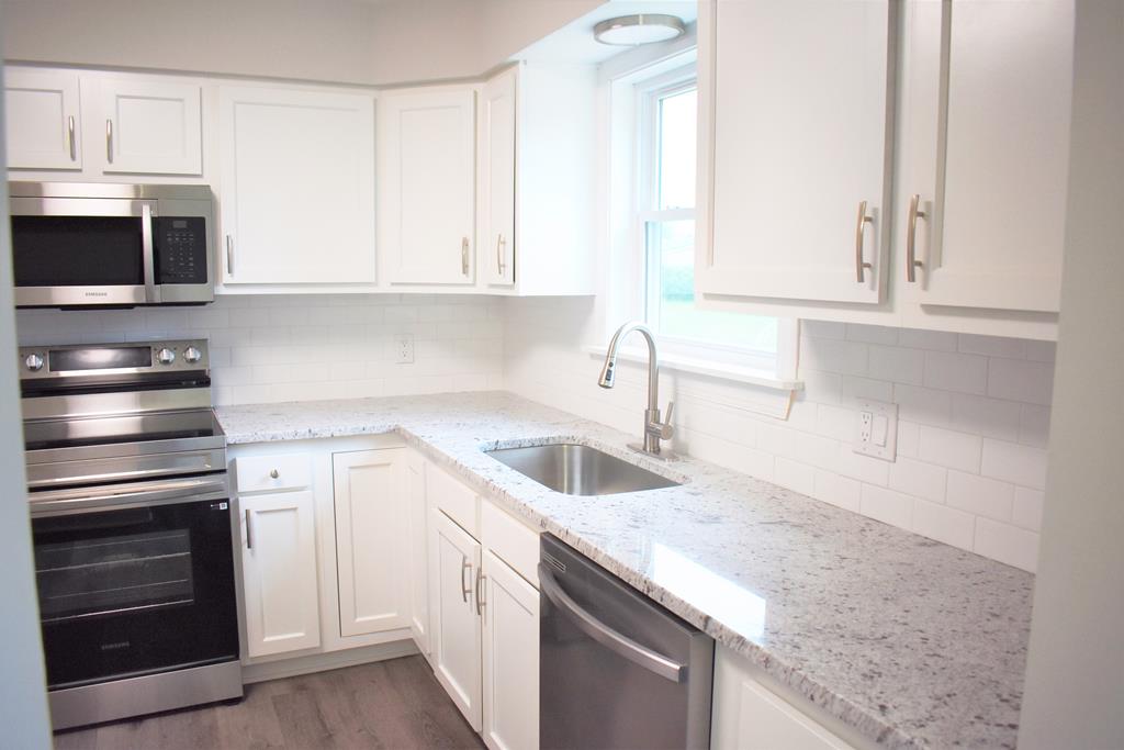 5844 State Route 152 Property Photo 10