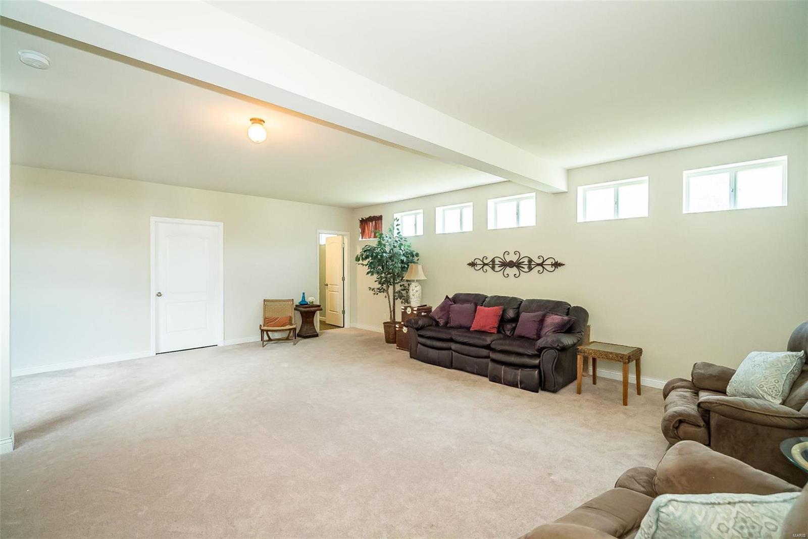 13819 Country Meadow Court Property Photo 4