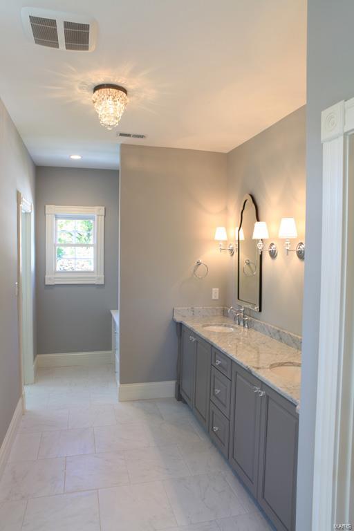 664 E Argonne Property Photo 18