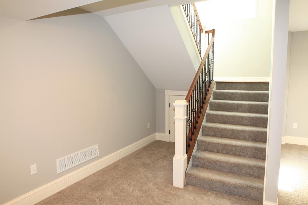 664 E Argonne Property Photo 23