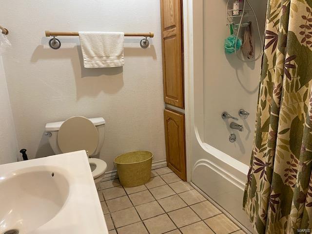 304 W Howard Property Photo 8