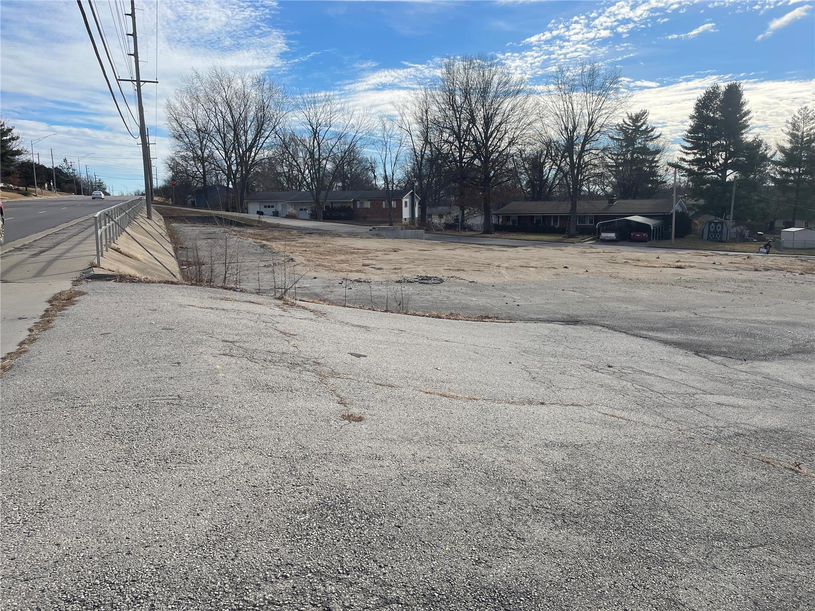 810 E Highway 72 Property Photo 1