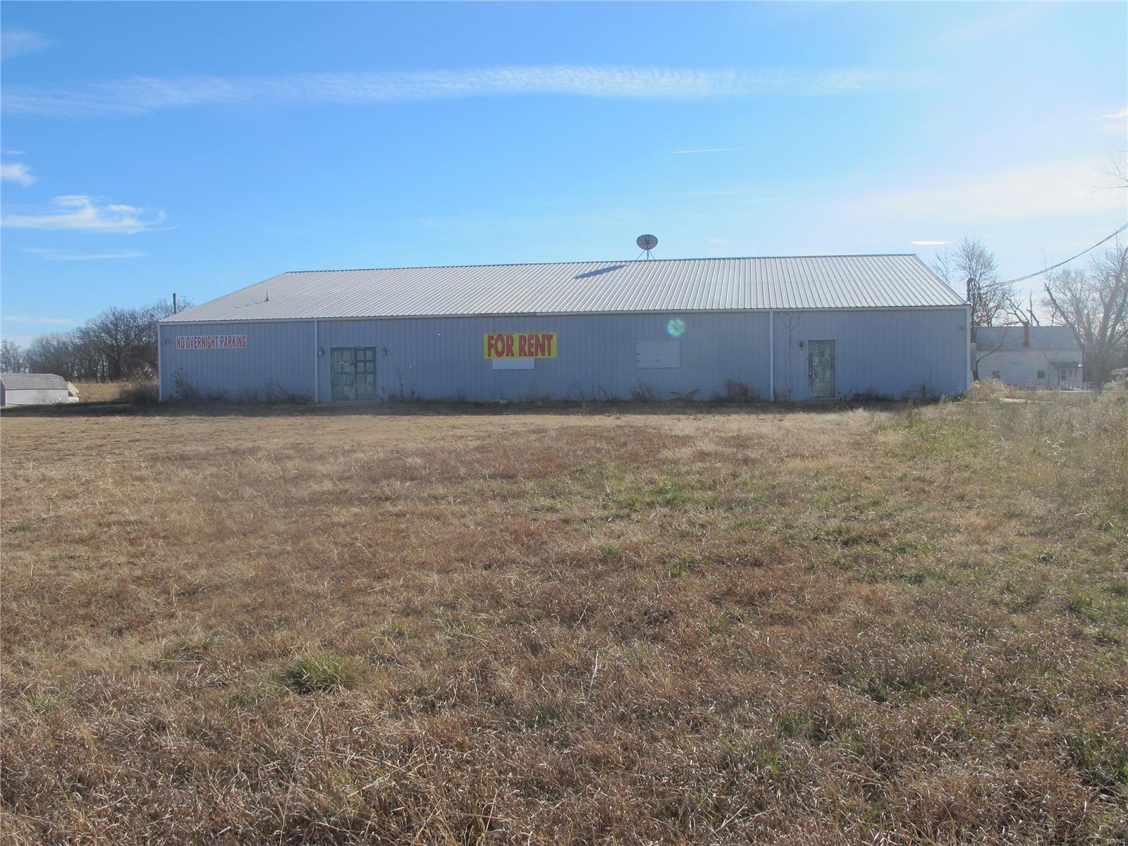 3725 Loeb Rd Property Photo
