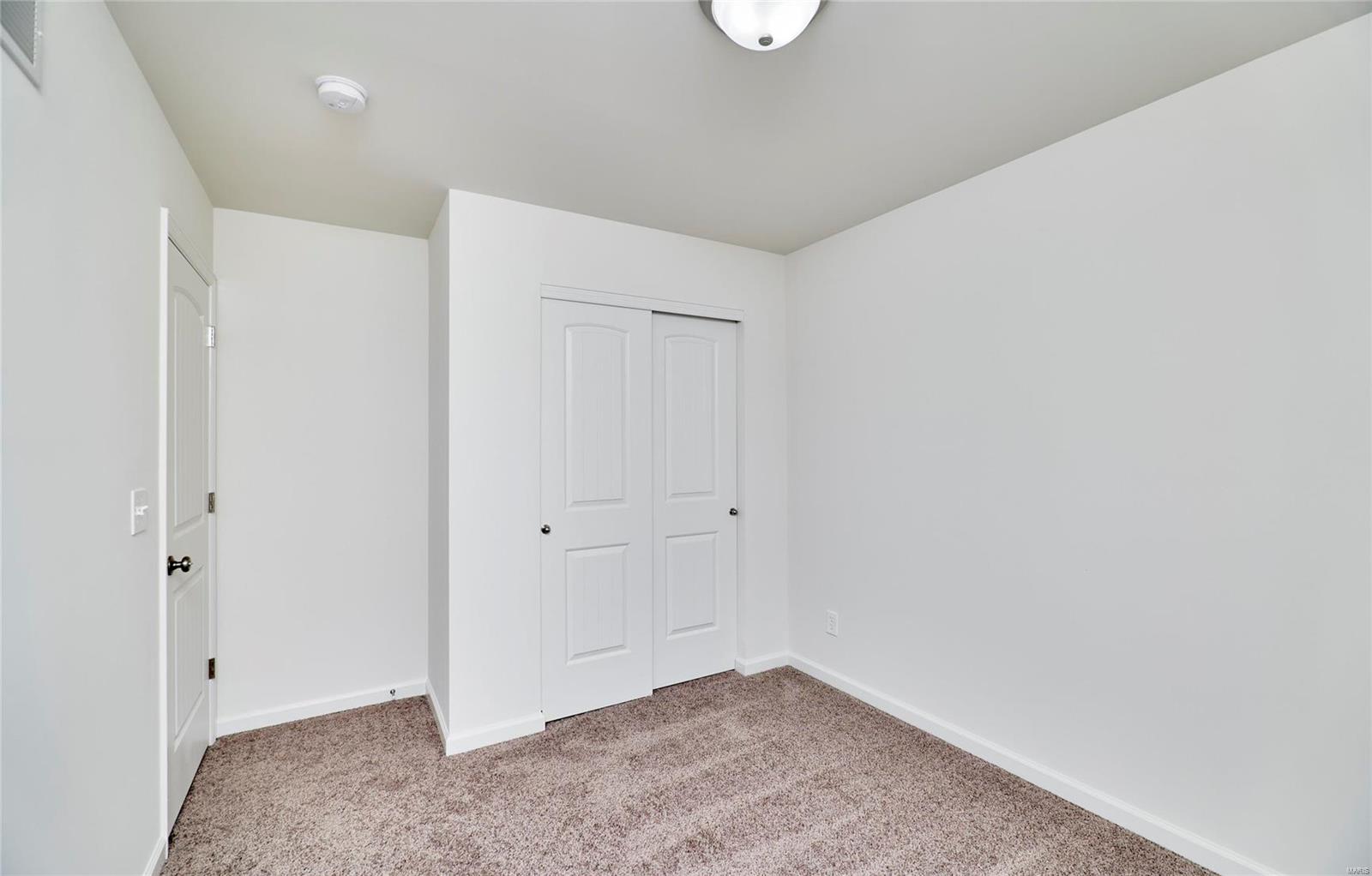 115 E Horseshoe Bend Dr. Drive 7 Property Photo 11