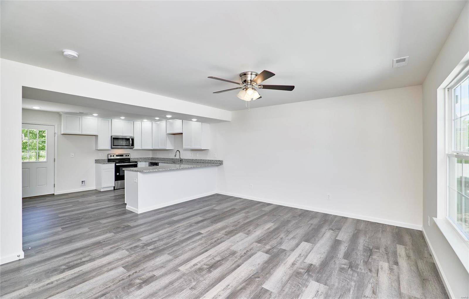115 E Horseshoe Bend Dr. Drive 7 Property Photo 14