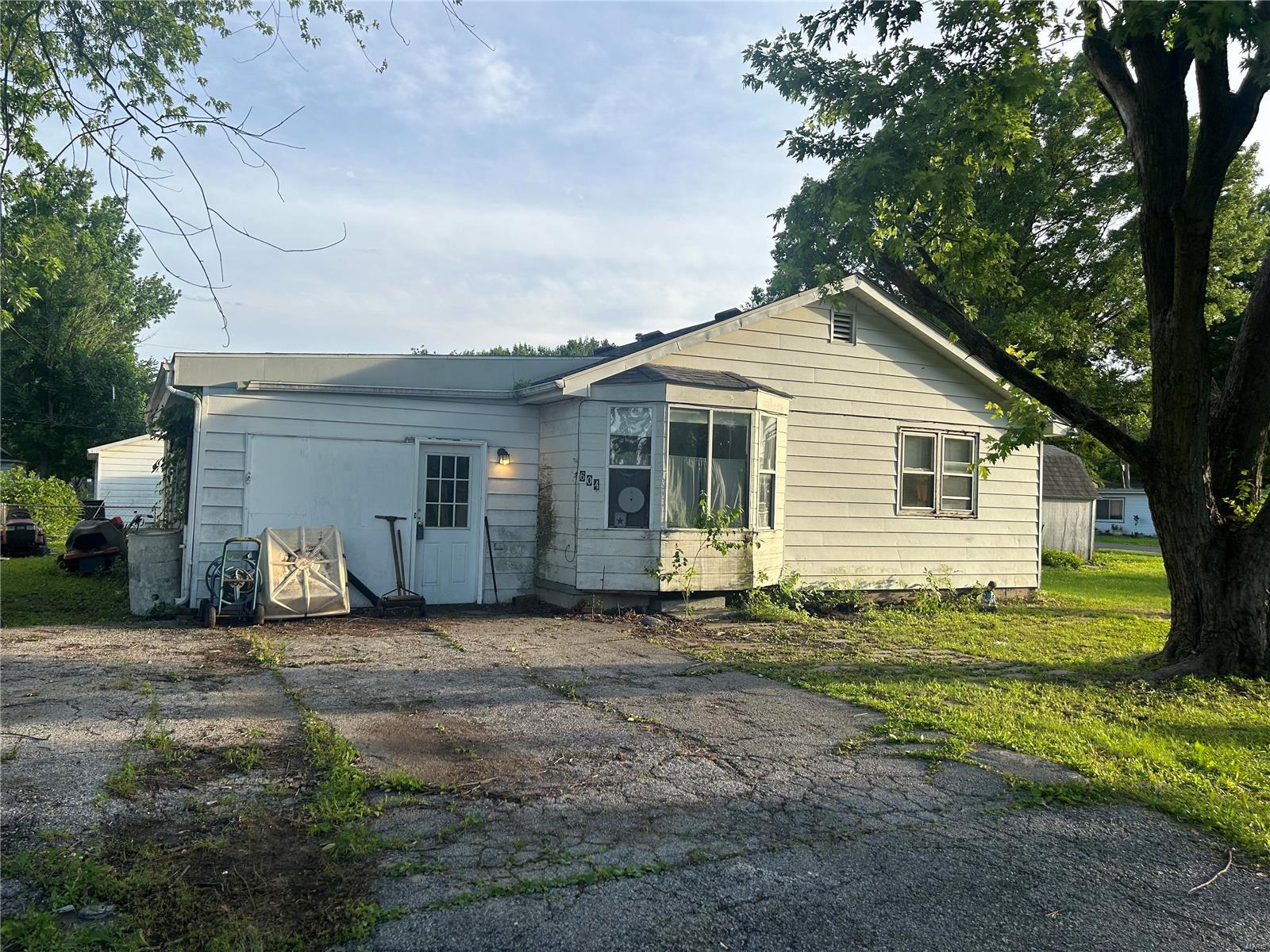 604 Ashland Avenue Property Photo 1