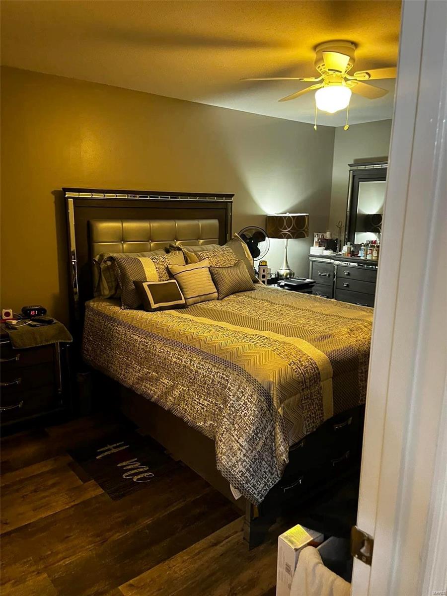 1530 Bedford Forge Court 12 Property Photo 5