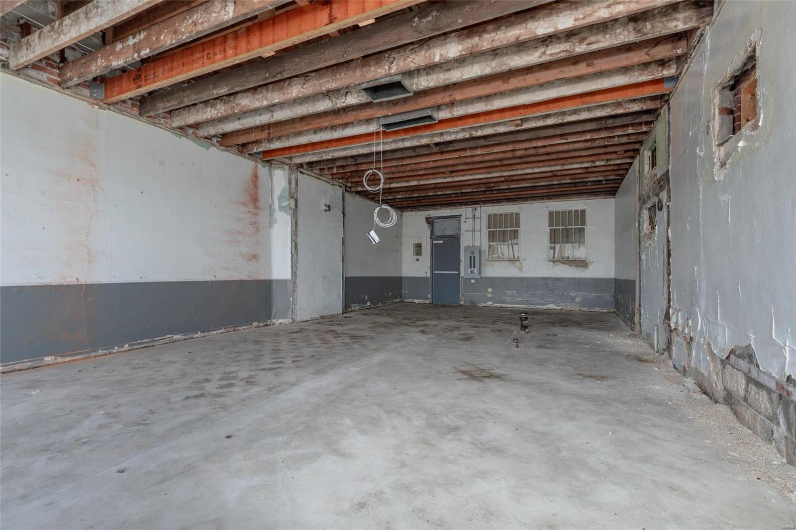 10004 Gravois Road Property Photo 3