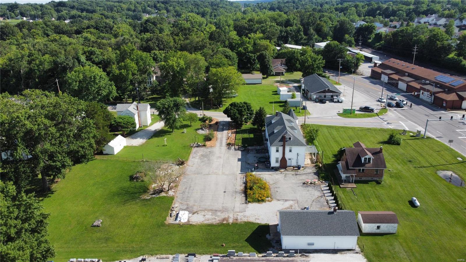 931 River St Property Photo 4