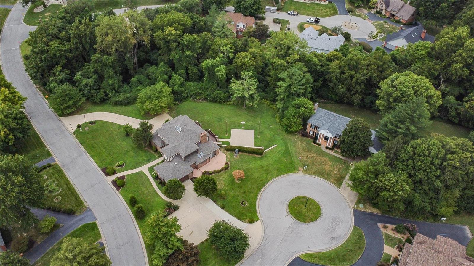 379 Oak Hill Drive Property Photo 19