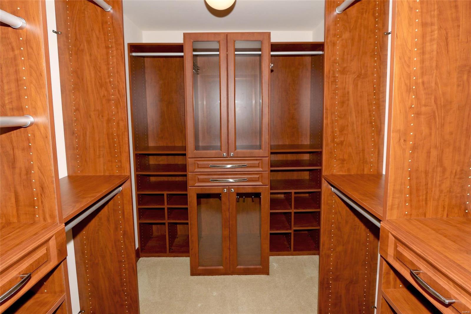 4966 Southridge Park Drive Property Photo 27
