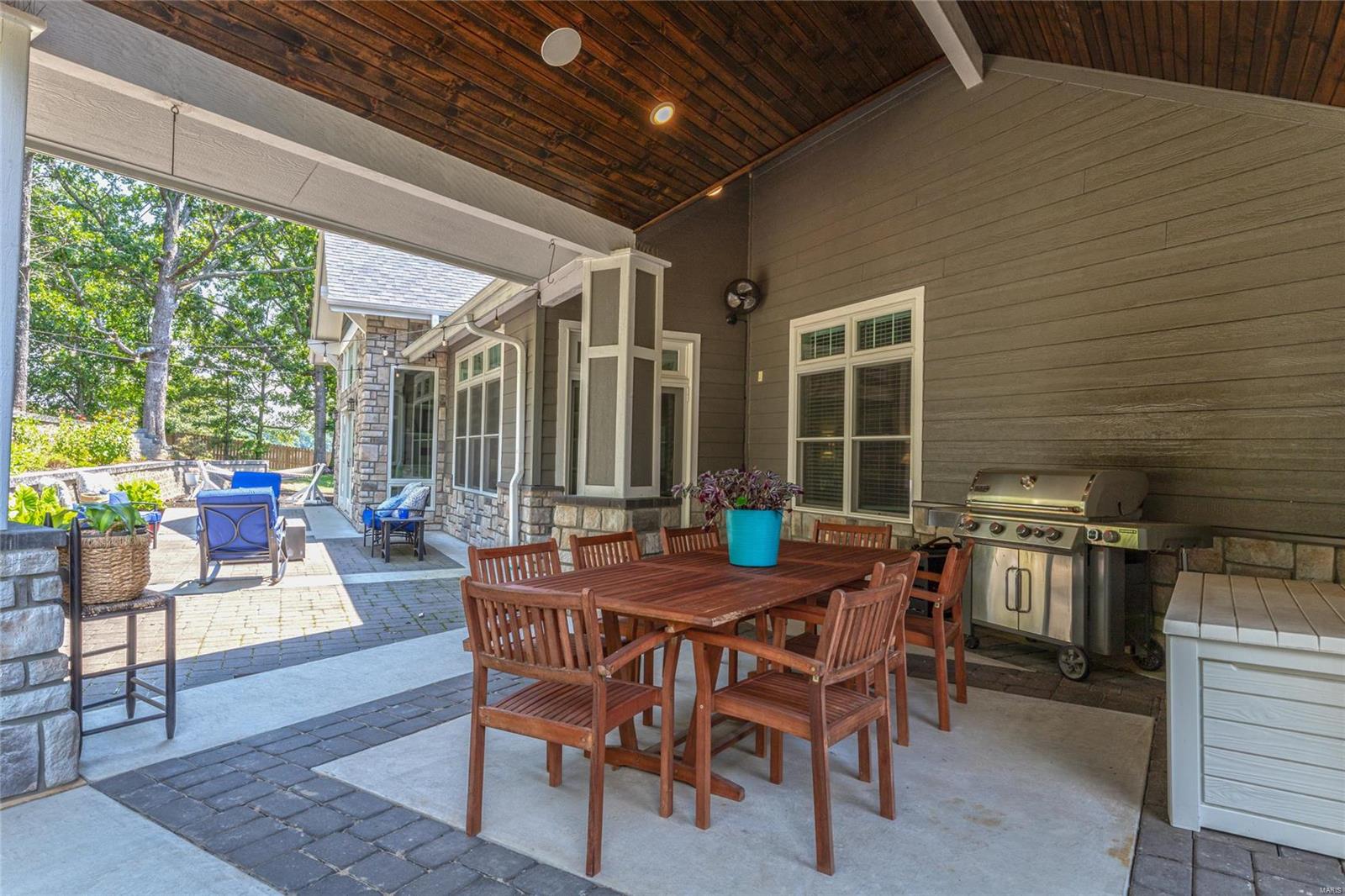 128 Jared Street Property Photo 40