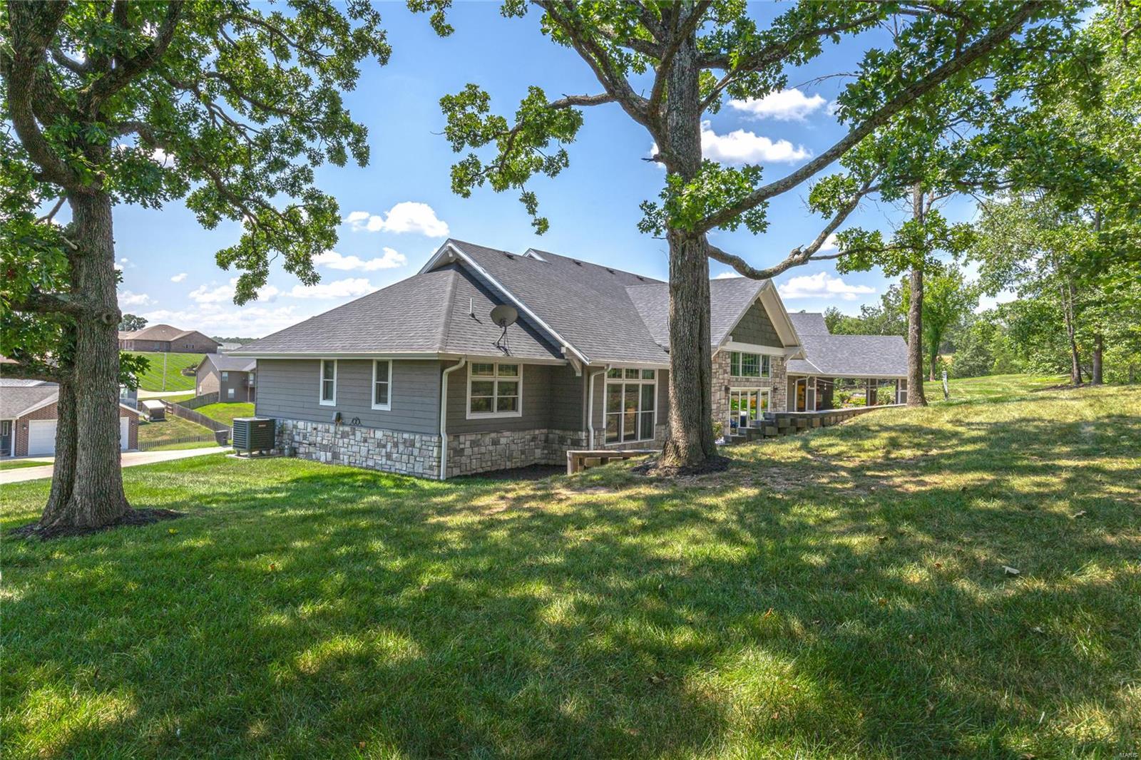 128 Jared Street Property Photo 44