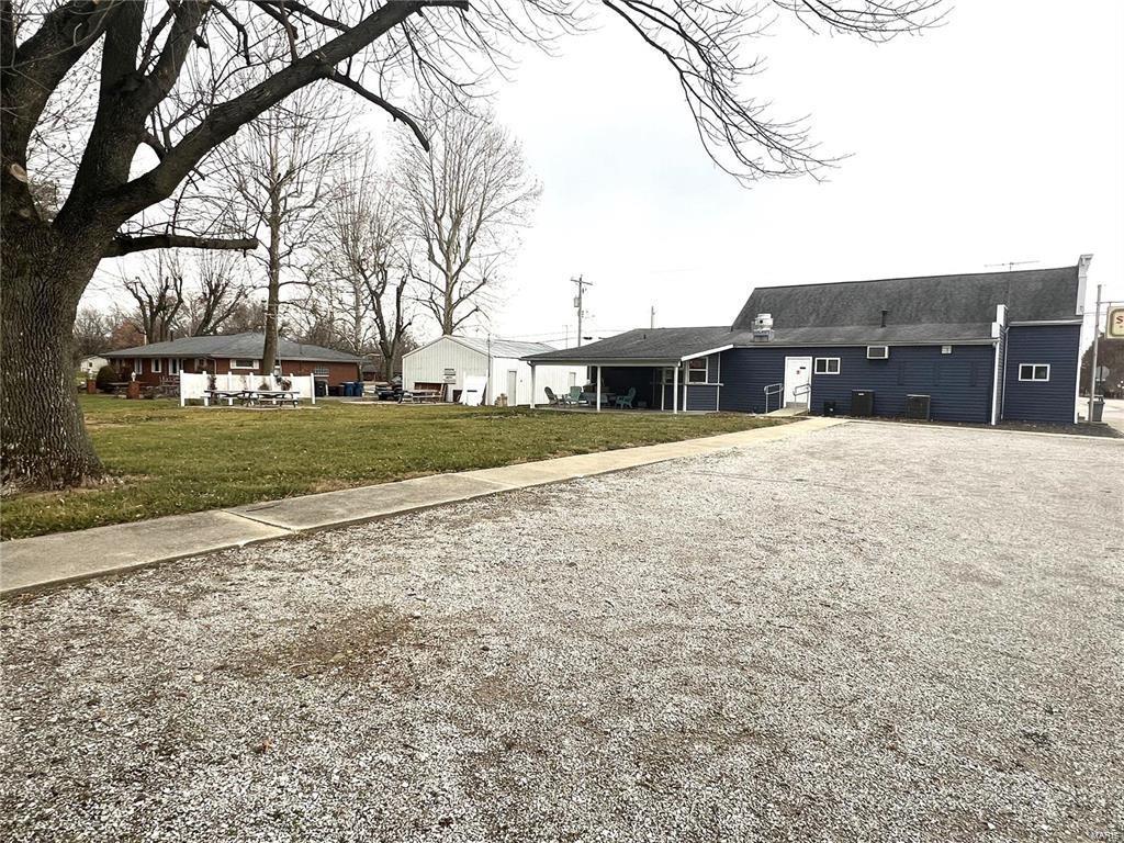 200 Munster Street Property Photo 4