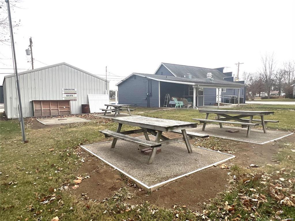 200 Munster Street Property Photo 7
