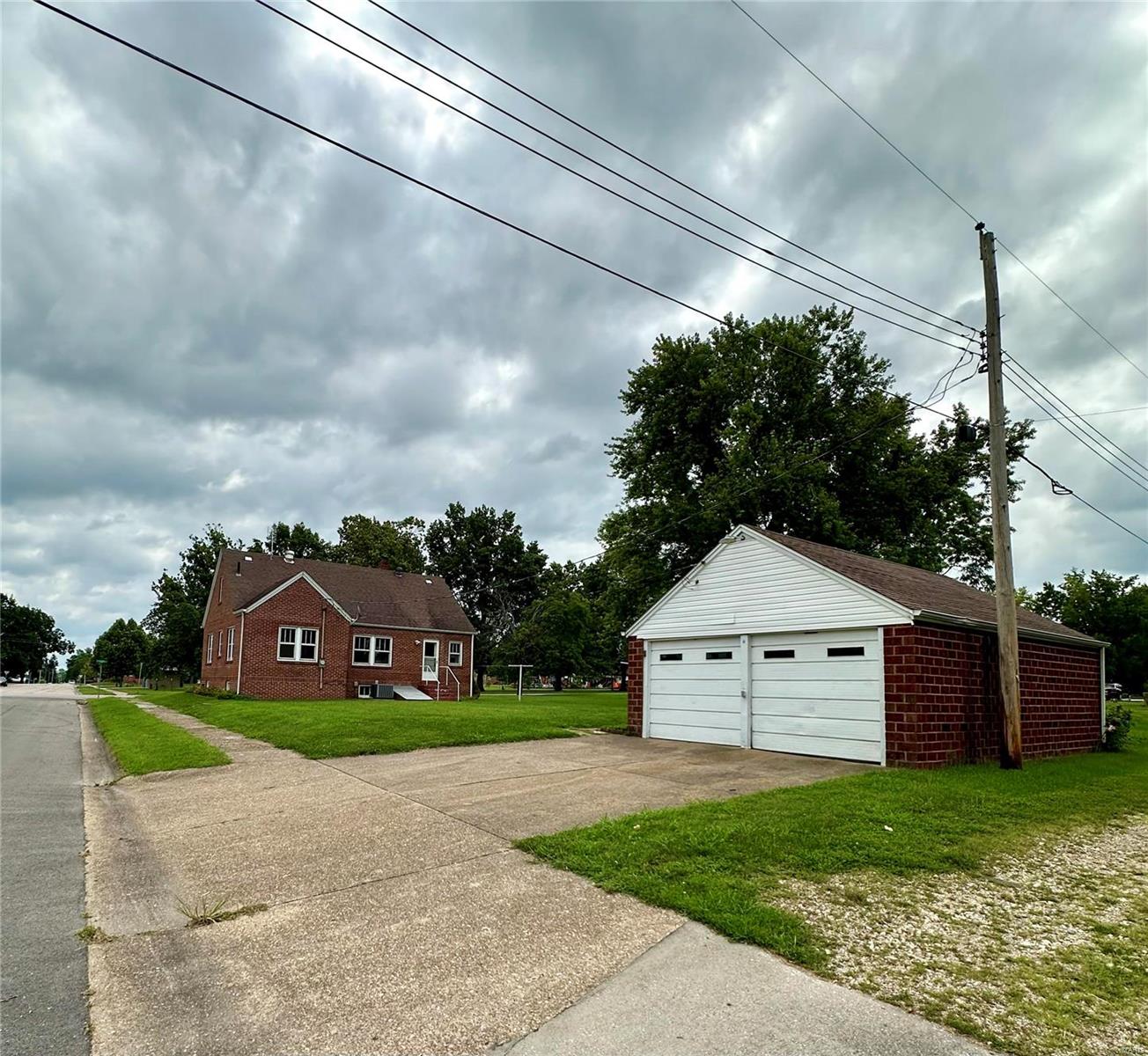 401 S 4th Street Property Photo 23