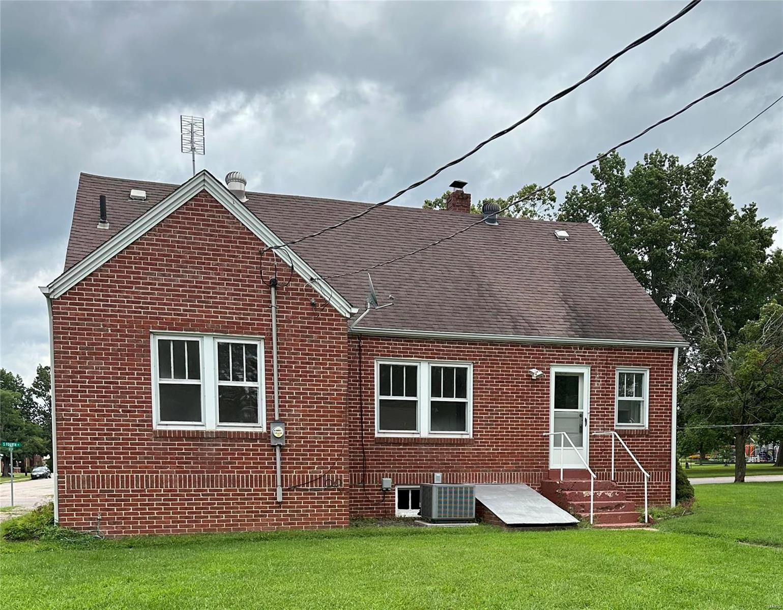 401 S 4th Street Property Photo 25