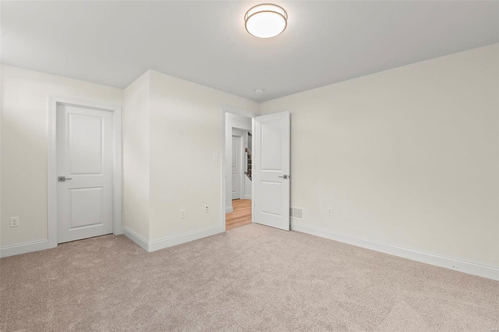 105 Salfen Farm Court Property Photo 29