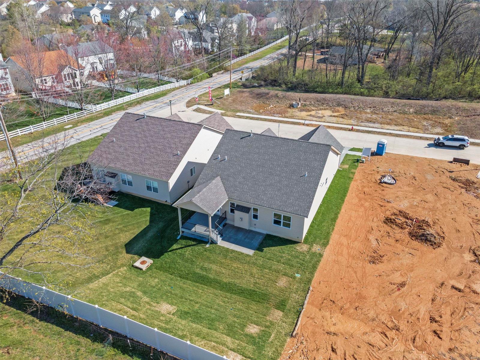 105 Salfen Farm Court Property Photo 38