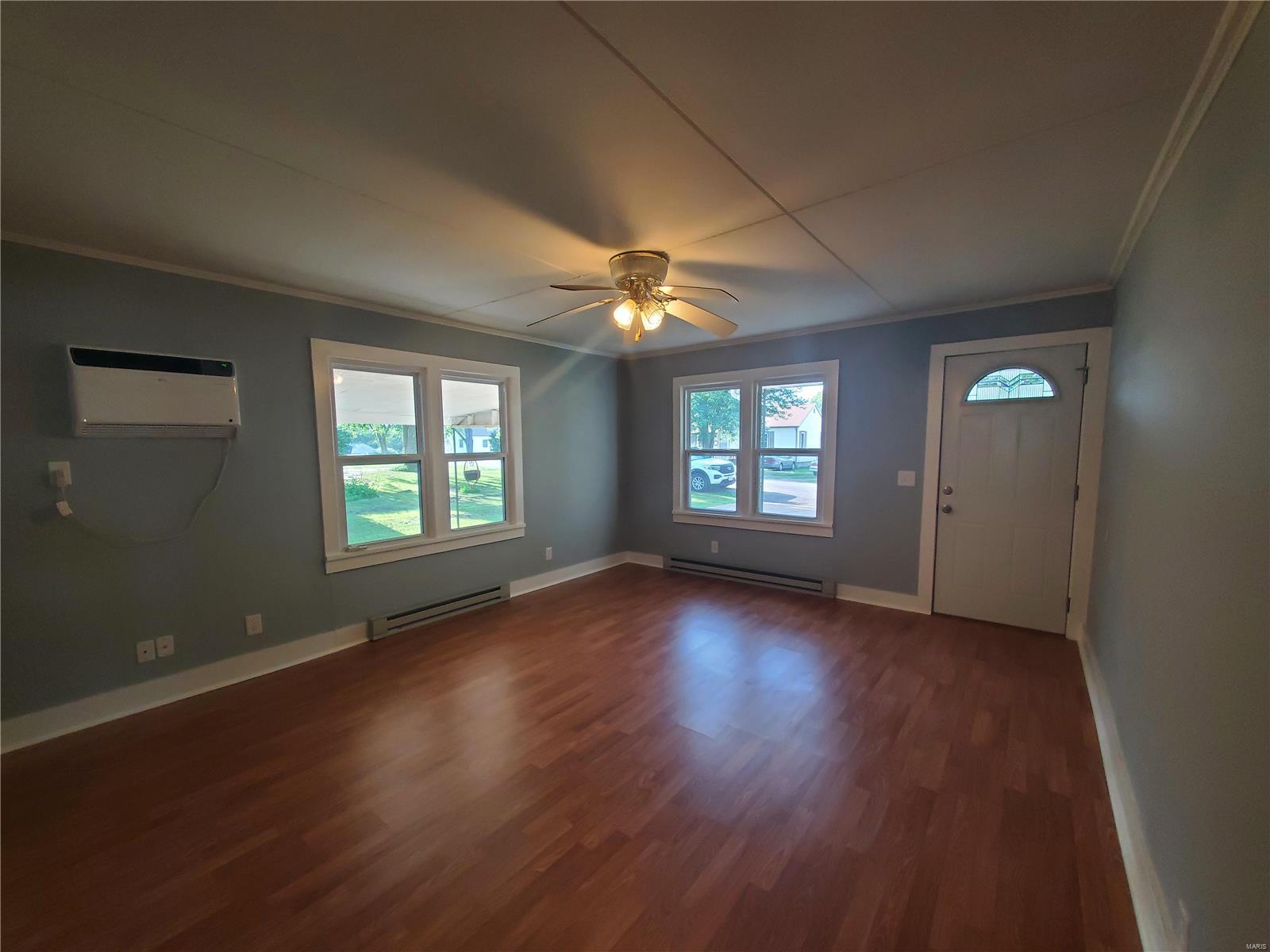 134 S Oak Crest Dr. Property Photo 5