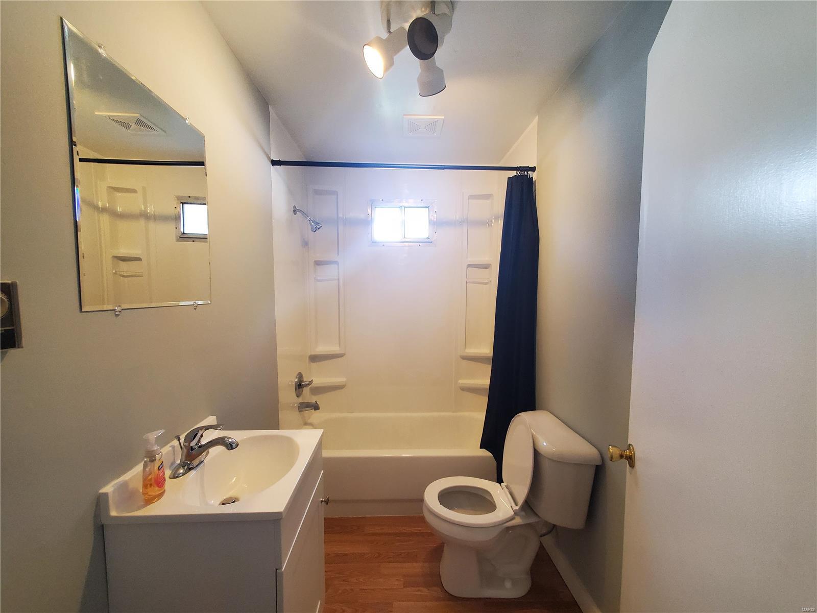 134 S Oak Crest Dr. Property Photo 9