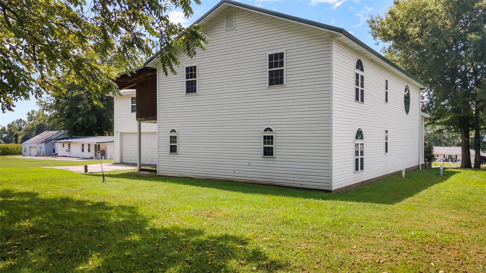 10912 State Highway 77 Property Photo 4