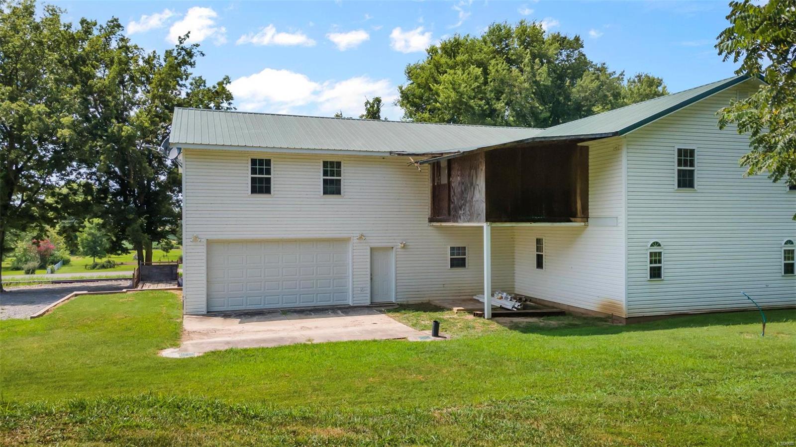 10912 State Highway 77 Property Photo 5