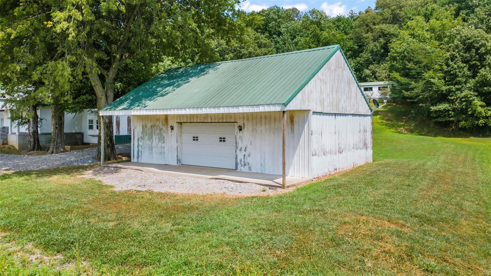 10912 State Highway 77 Property Photo 8