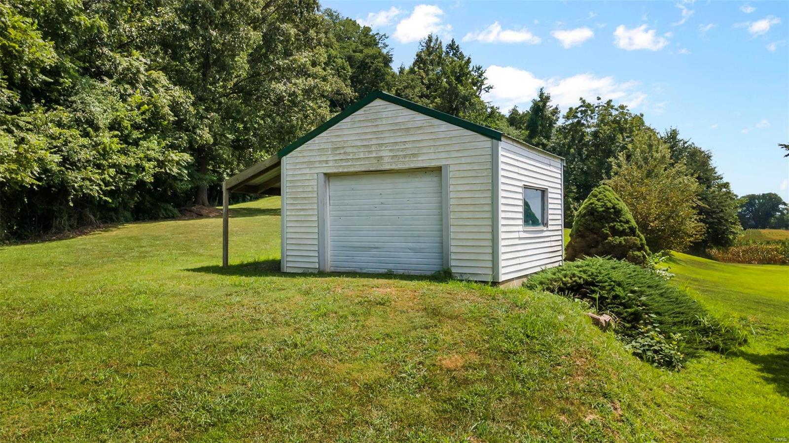 10912 State Highway 77 Property Photo 10