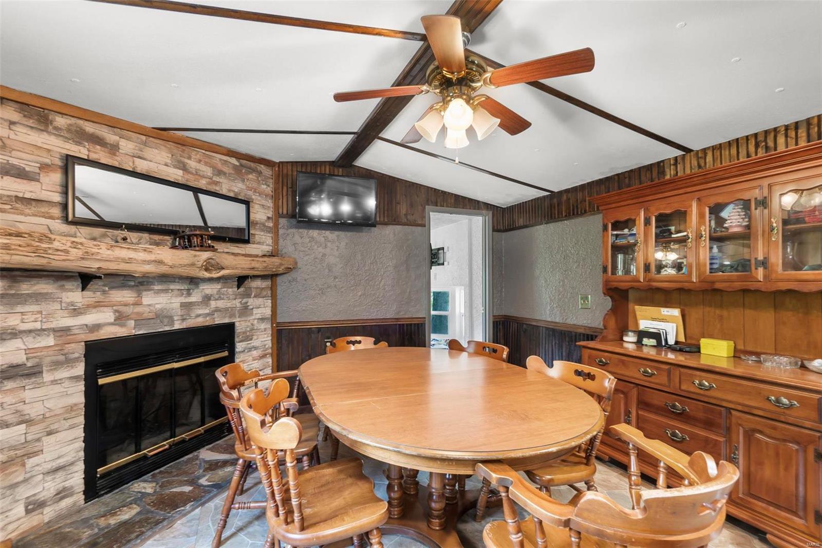 10912 State Highway 77 Property Photo 44