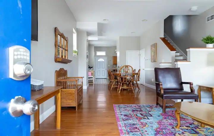 1800 S 13th Street Property Photo 2