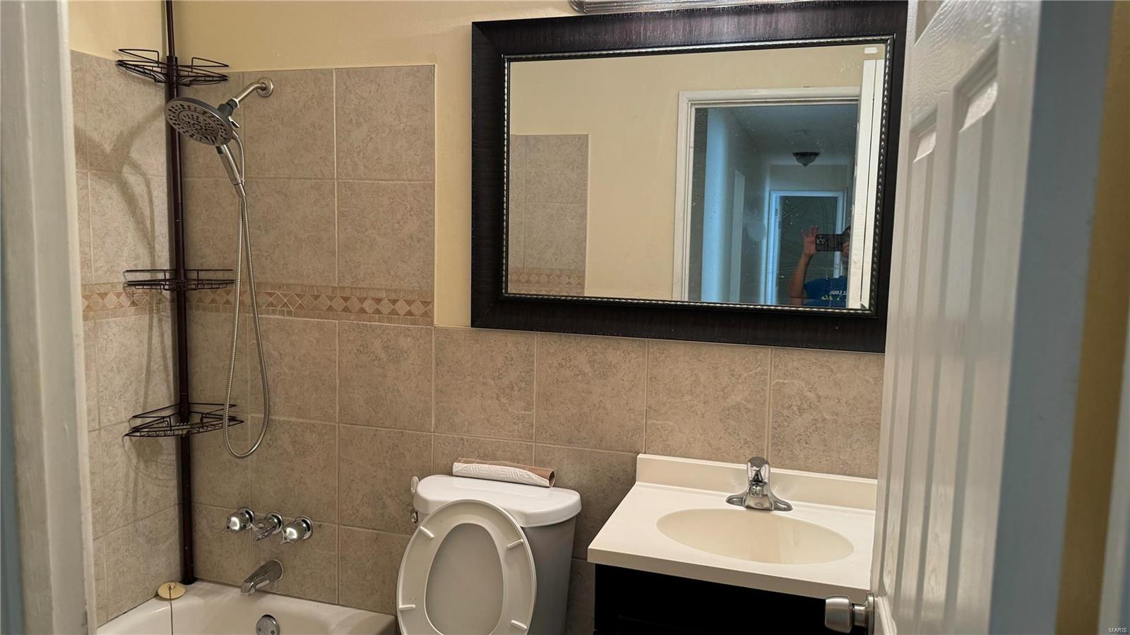 2080 Huntington Drive Property Photo 16
