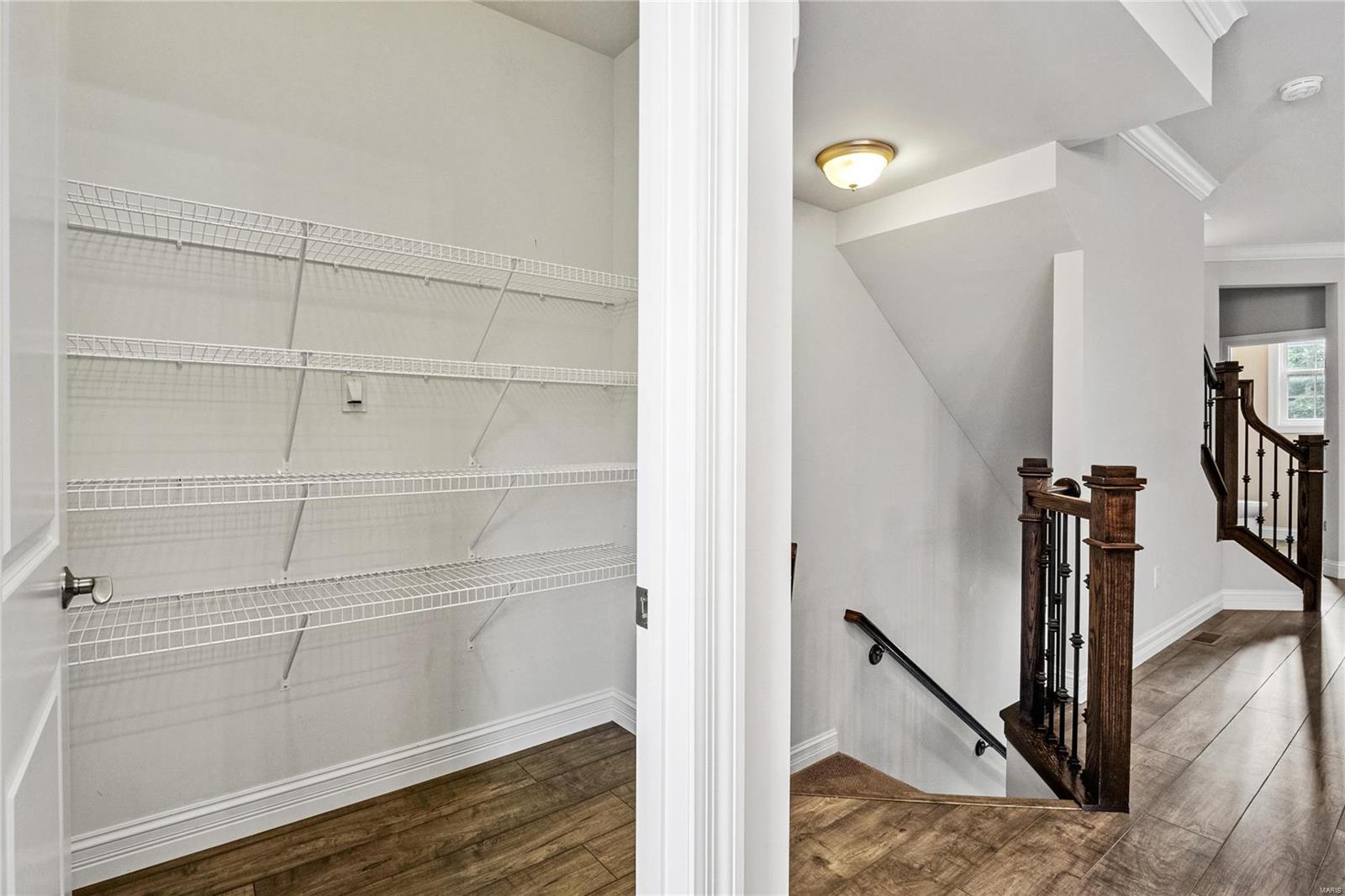 1105 E Linden Avenue Property Photo 19