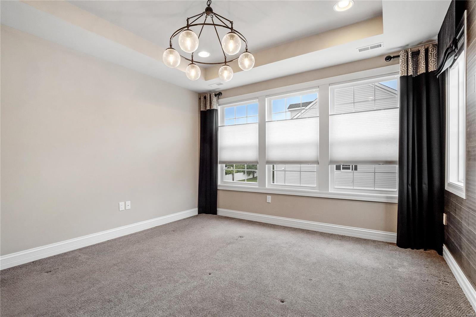 1105 E Linden Avenue Property Photo 21