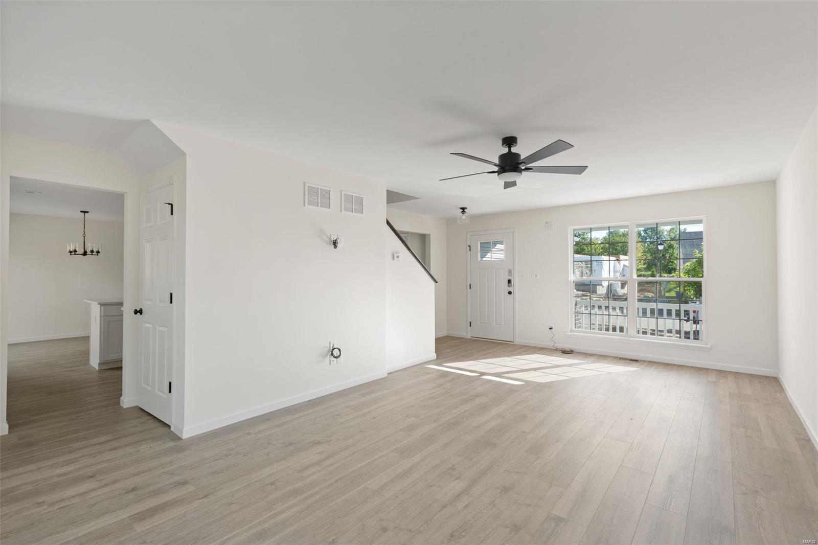 204 Noser Drive Property Photo 4