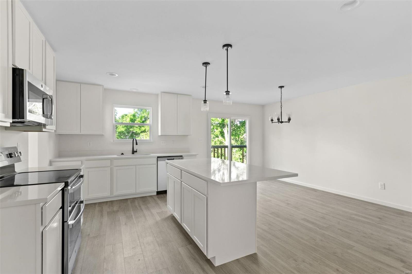 204 Noser Drive Property Photo 10