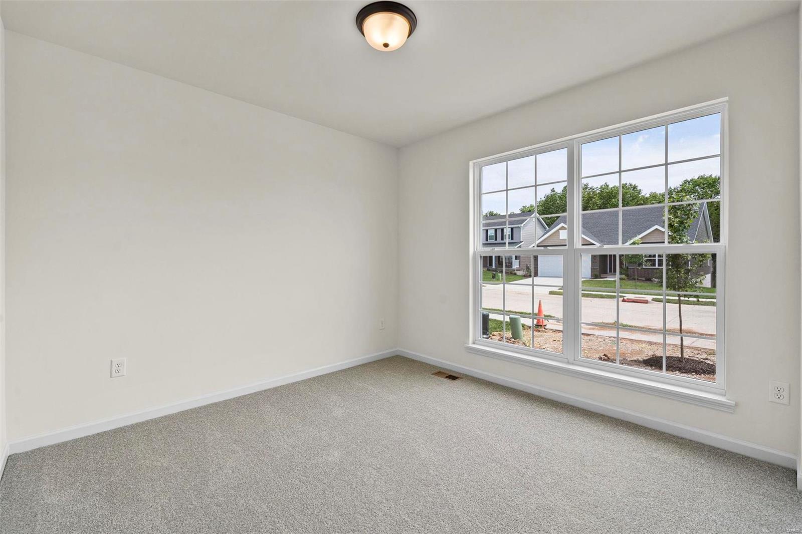 509 Founders Way Property Photo 3