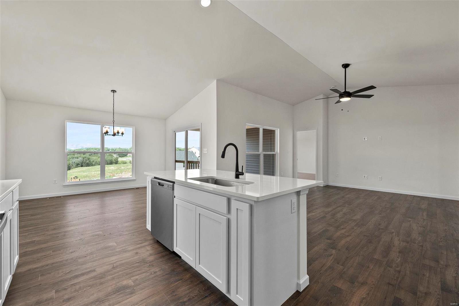 509 Founders Way Property Photo 12