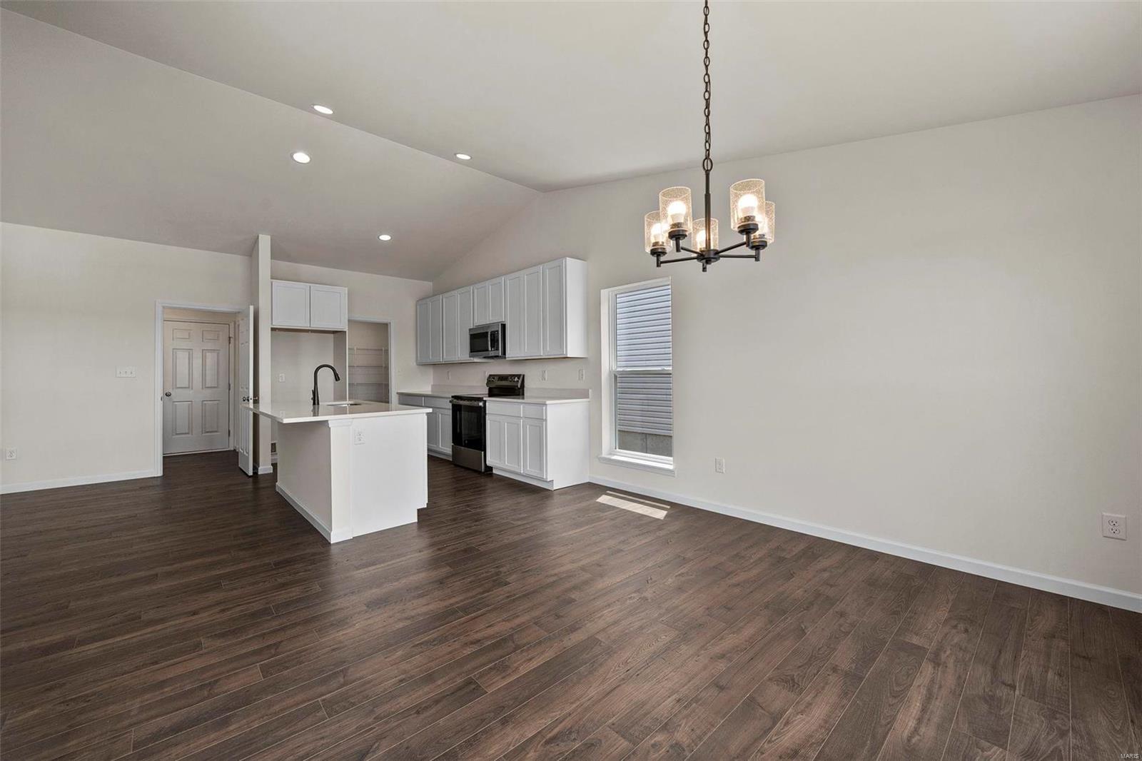 509 Founders Way Property Photo 14