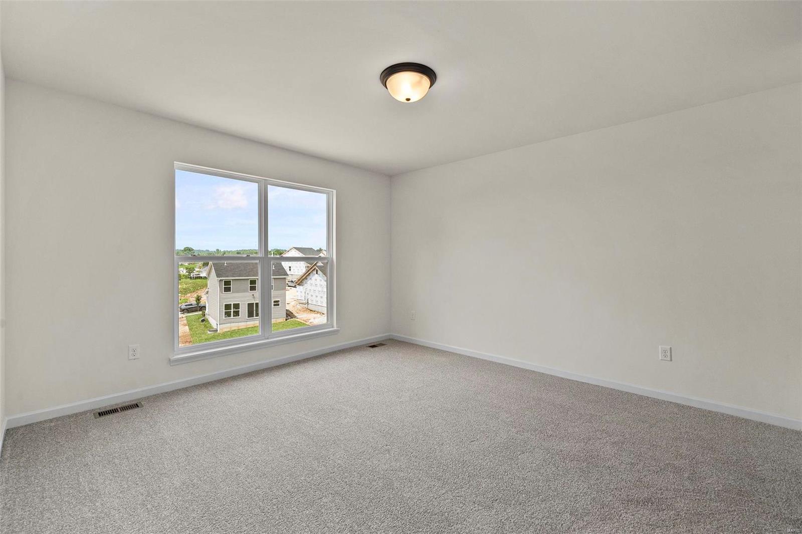 509 Founders Way Property Photo 16