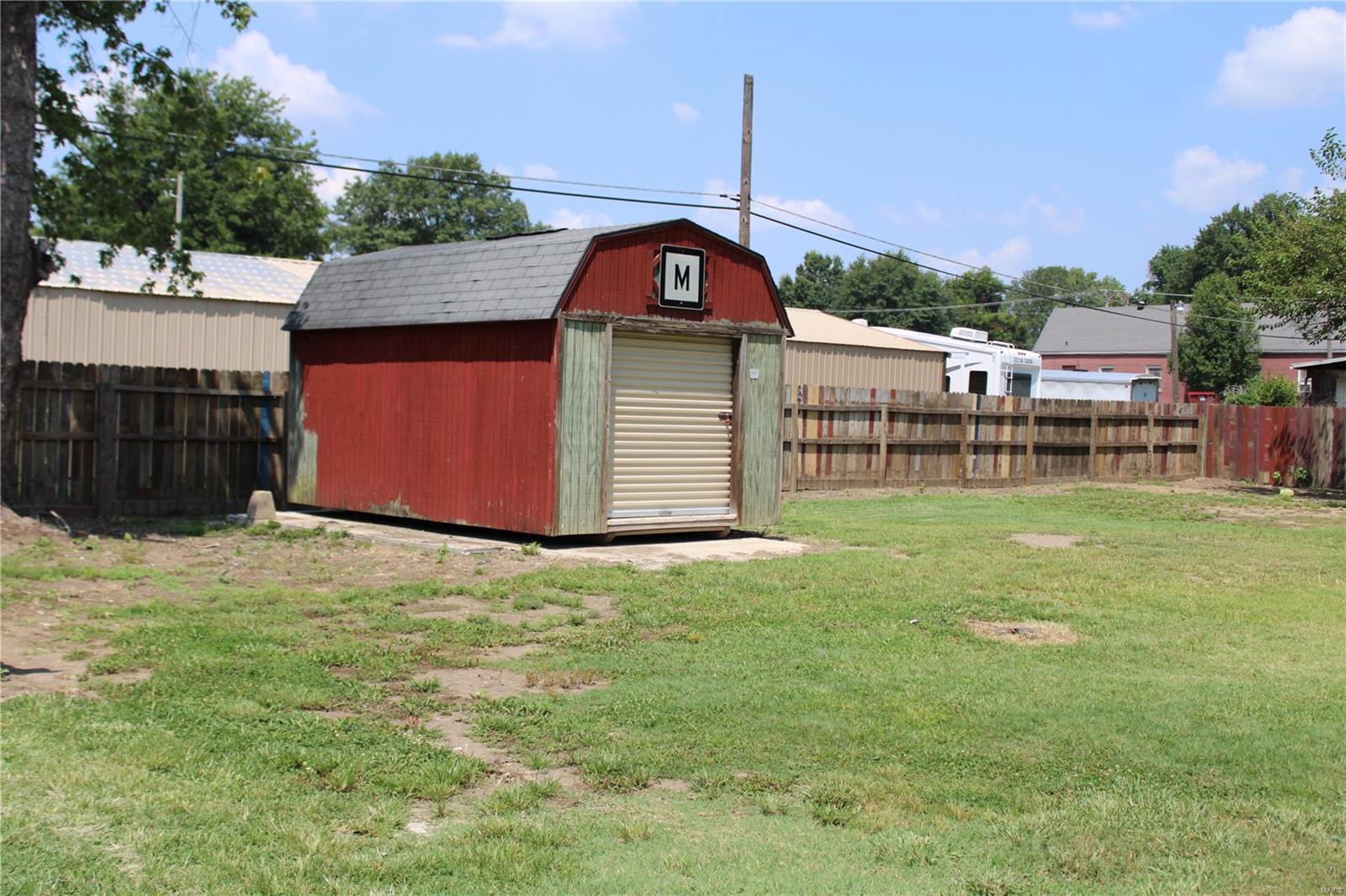 509 King Street Property Photo 4