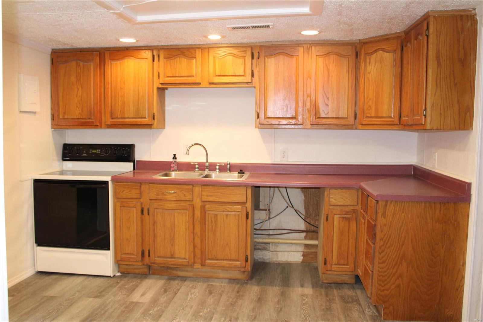 509 King Street Property Photo 12