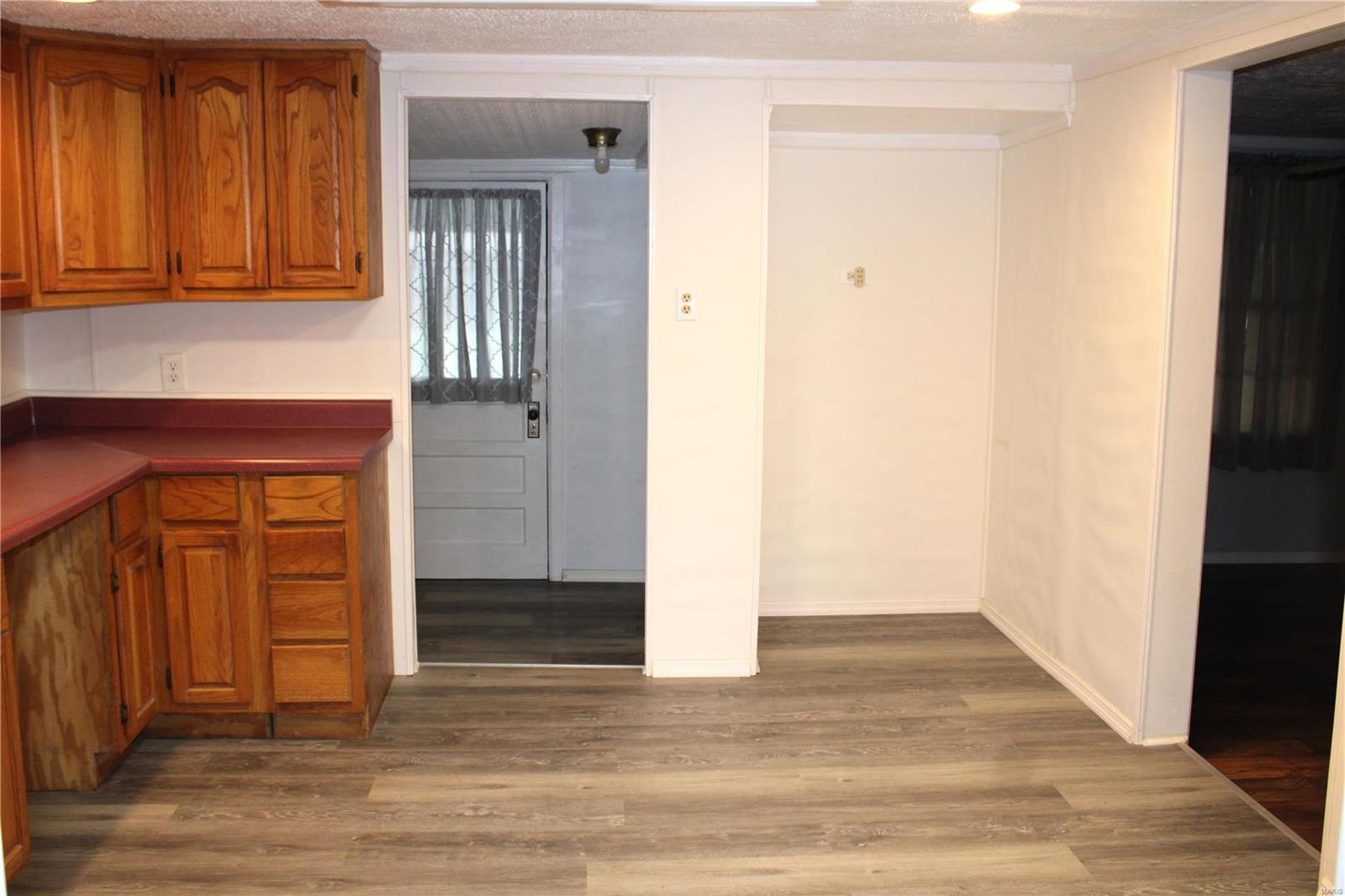 509 King Street Property Photo 13