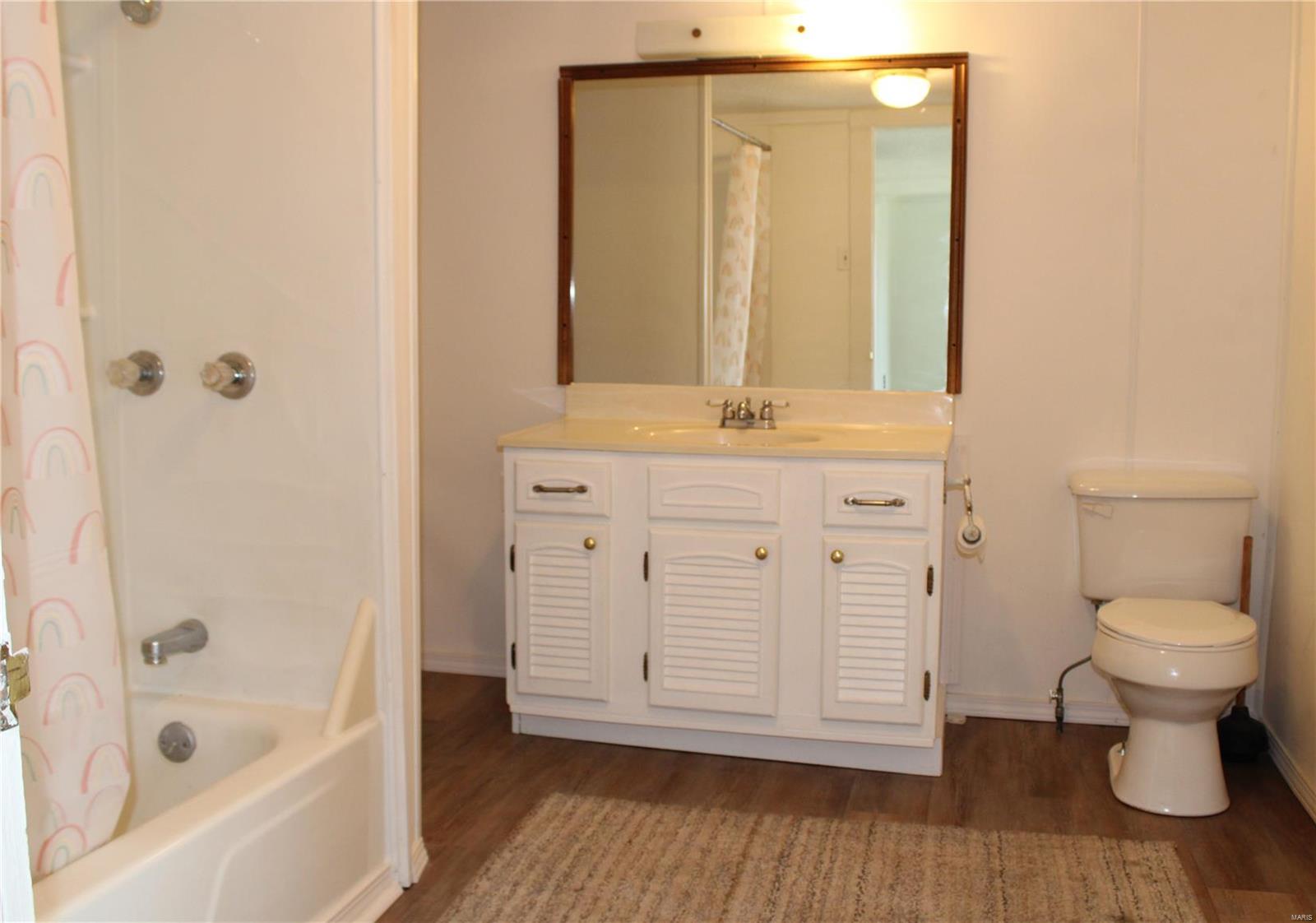509 King Street Property Photo 23