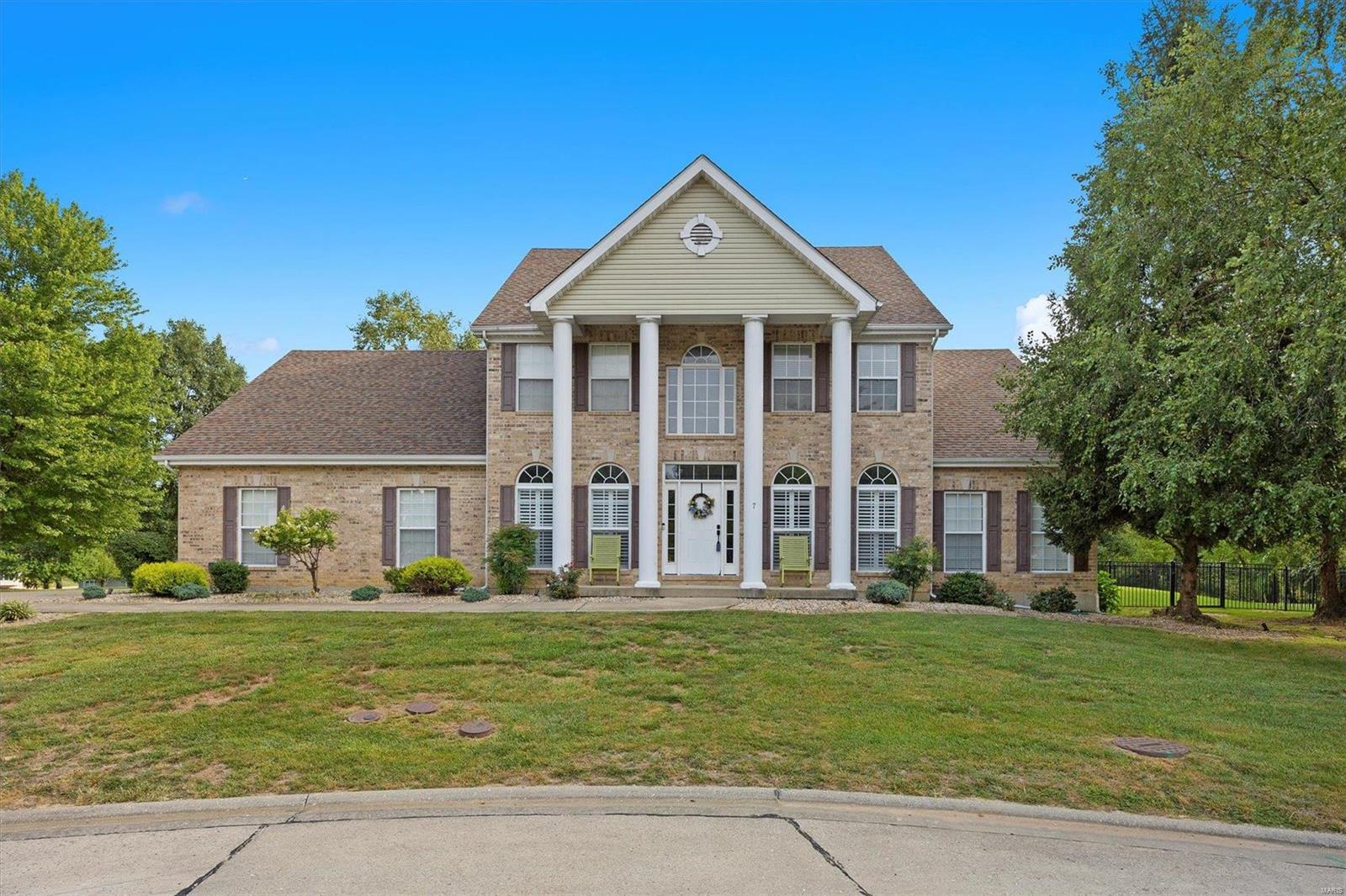 7 10th Fairway Court Property Photo 2