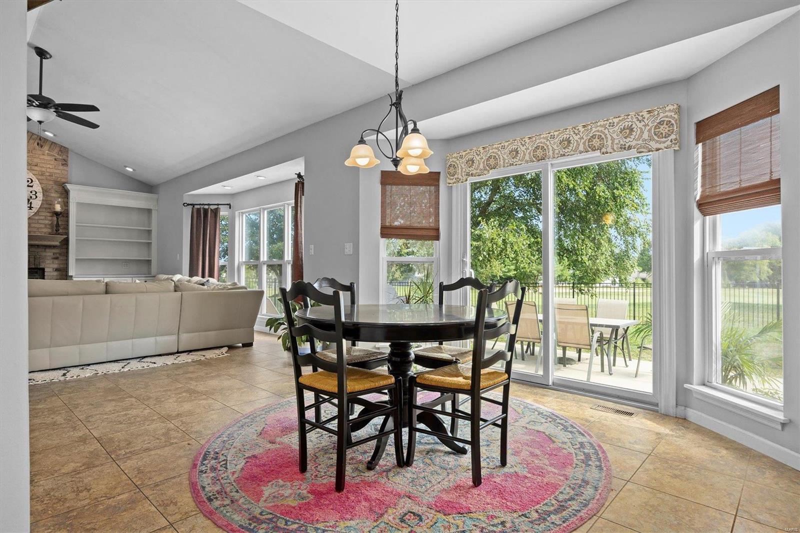 7 10th Fairway Court Property Photo 9