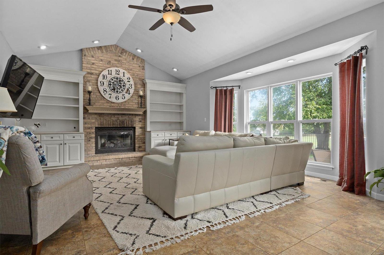 7 10th Fairway Court Property Photo 11